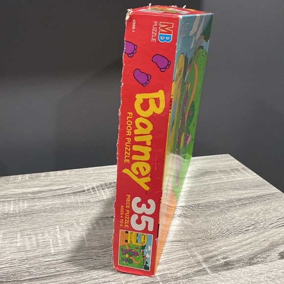 Vintage | Barney: School Bus Stop Scene (1993) - 35 Piece Jumbo Floor Puzzle - Picture 9 of 16